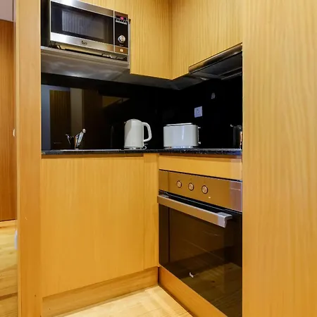 Trindade Essence Duo פורטו